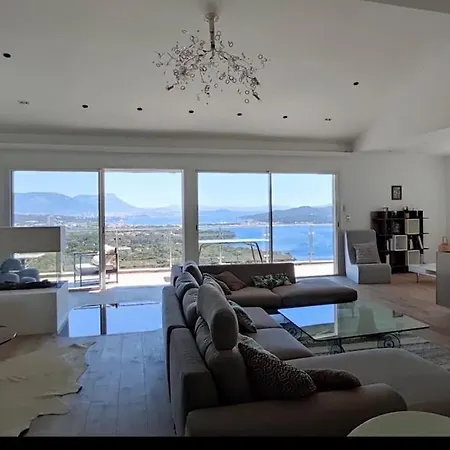 Amazing View Seaside Дом отдыха